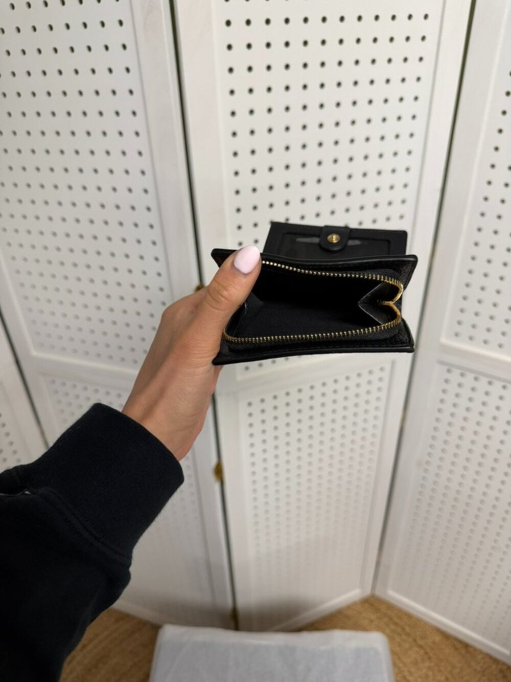 Coach Snap Mini Micro Wallet Black Gold Pebbled Leather with Charm - Picture 7 of 10